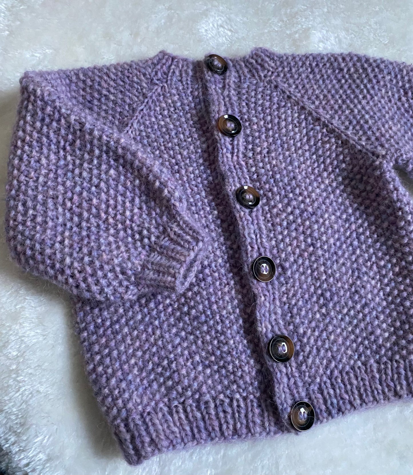 Ingrids Perlecardigan (SV)